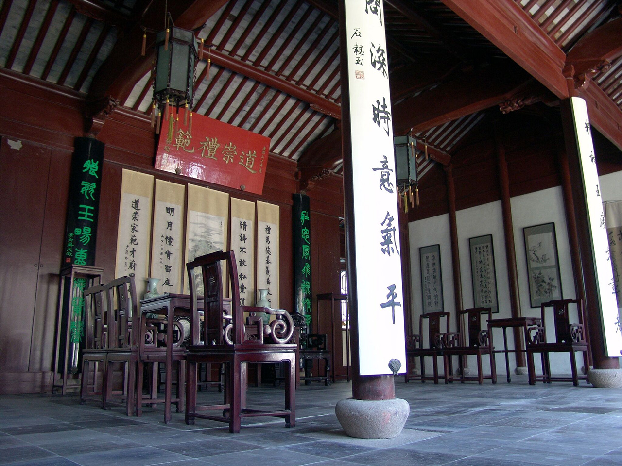 顾炎武故居清厅.jpg